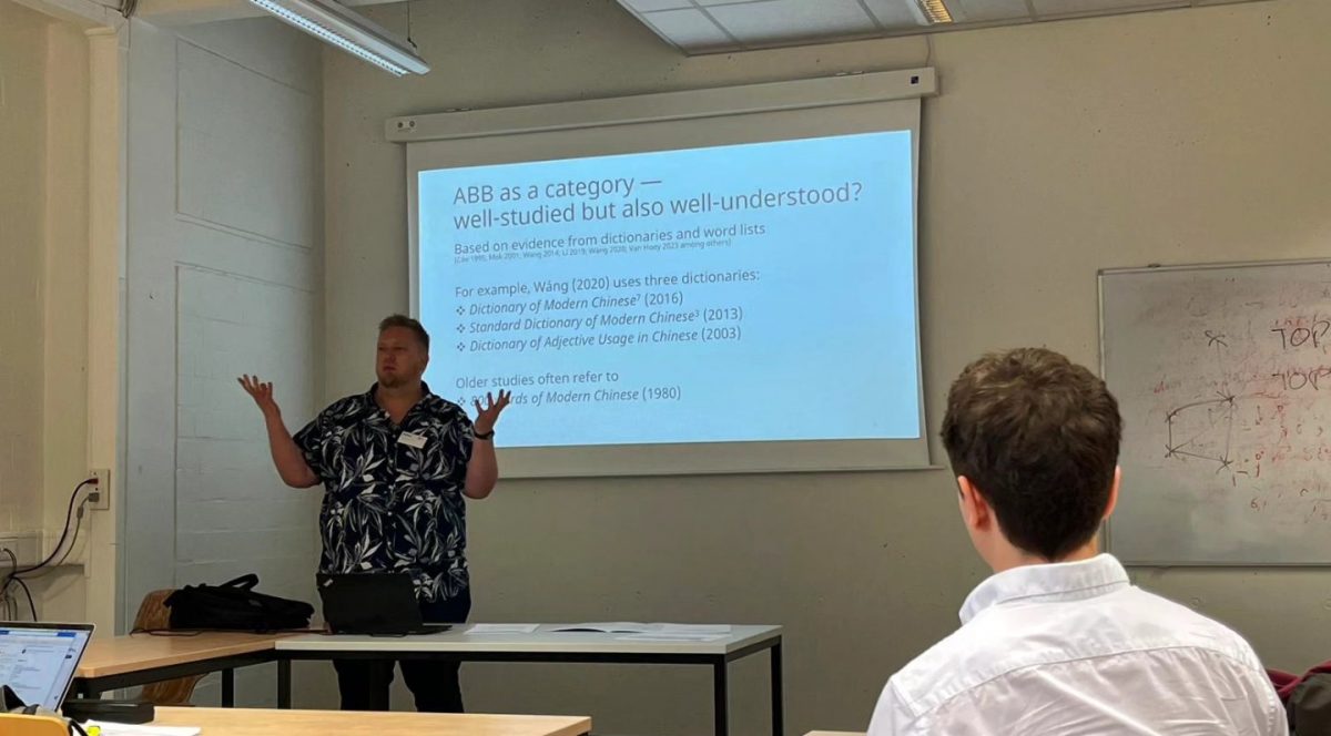 Thomas presenting at ICLC16